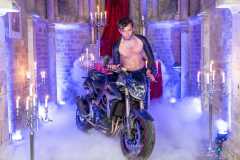 Bikerboy im Werwolfstyle