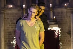 Berkan A. als Teenwolf mit Vampir Ole S. in der Georgskapelle (Foto: Barbara Frommann)