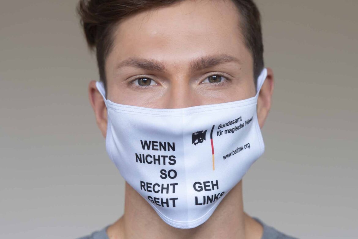 Mund-Nasen-Schutz präsentiert von Sebastian von Kempin